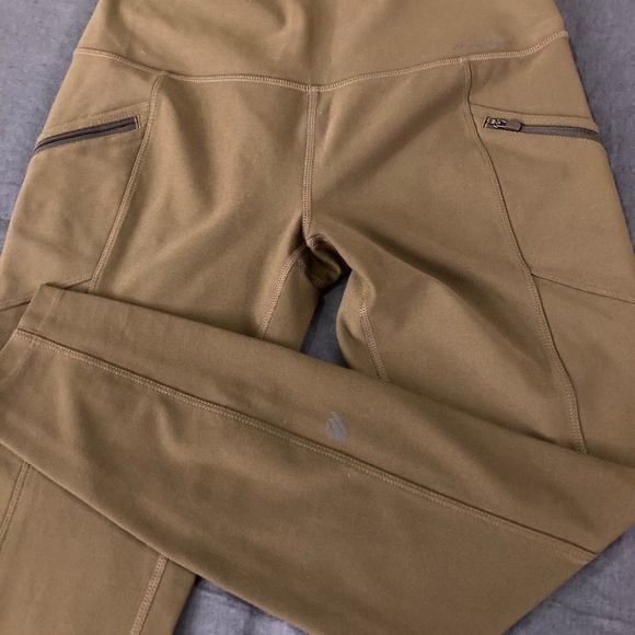 Eddie Bauer Trail Tight Leggings - High Rise - Picture 9 of 9